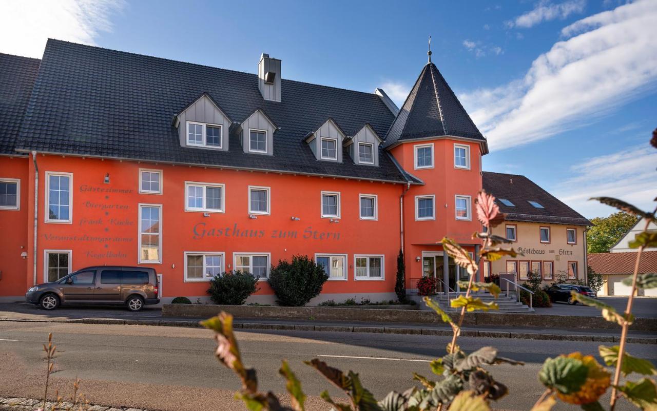 Gasthaus Zum Stern Hotell Gollhofen Exteriör bild